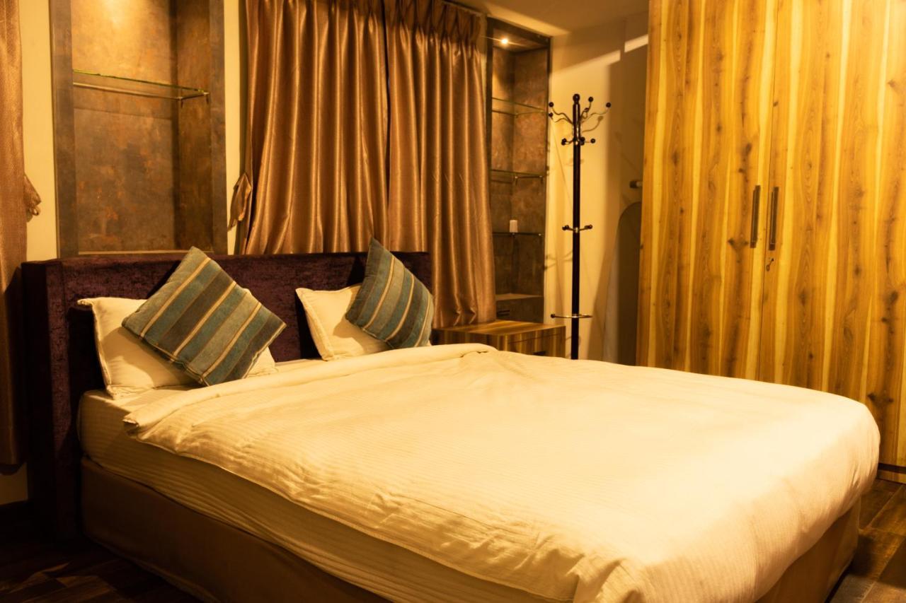 Classic Serviced Apartments Jawlakhel Kültér fotó