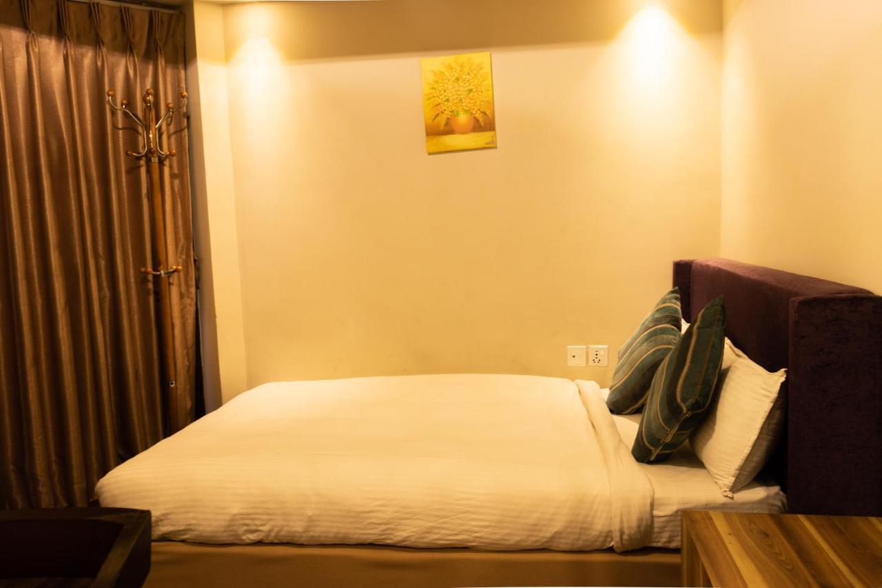 Classic Serviced Apartments Jawlakhel Kültér fotó